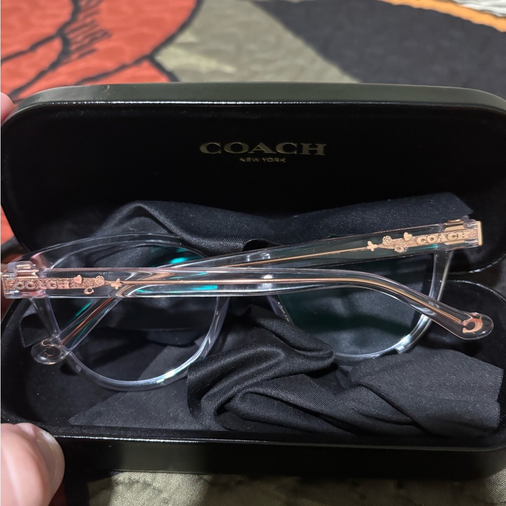 4 pair designer frames - Picture 7 of 11